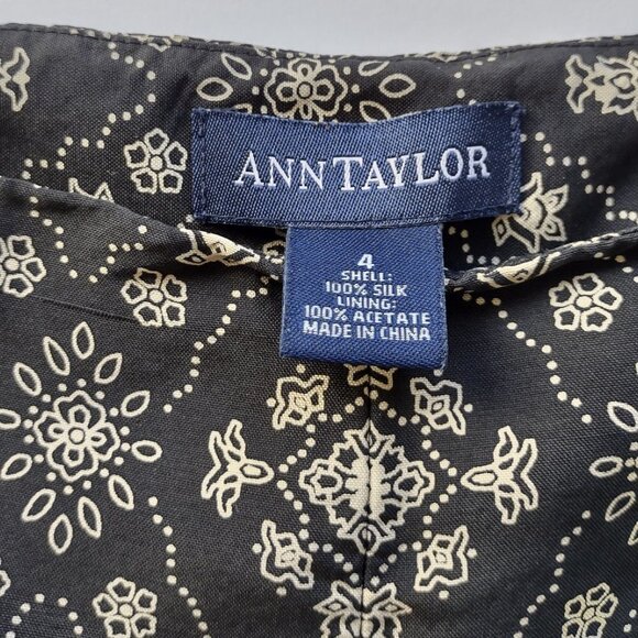 Ann Taylor Silk Pants Floral Paisley Straight Leg   Size 4 - Picture 5 of 5